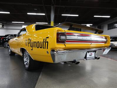 1968 Plymouth Road Runner Tribute   - Photo 21 - Addison, IL 60101