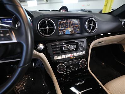 2016 Mercedes-Benz SL 550   - Photo 28 - Addison, IL 60101