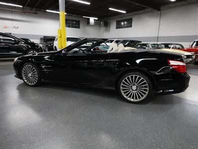 2016 Mercedes-Benz SL 550 - Photo 16 - Addison, IL 60101