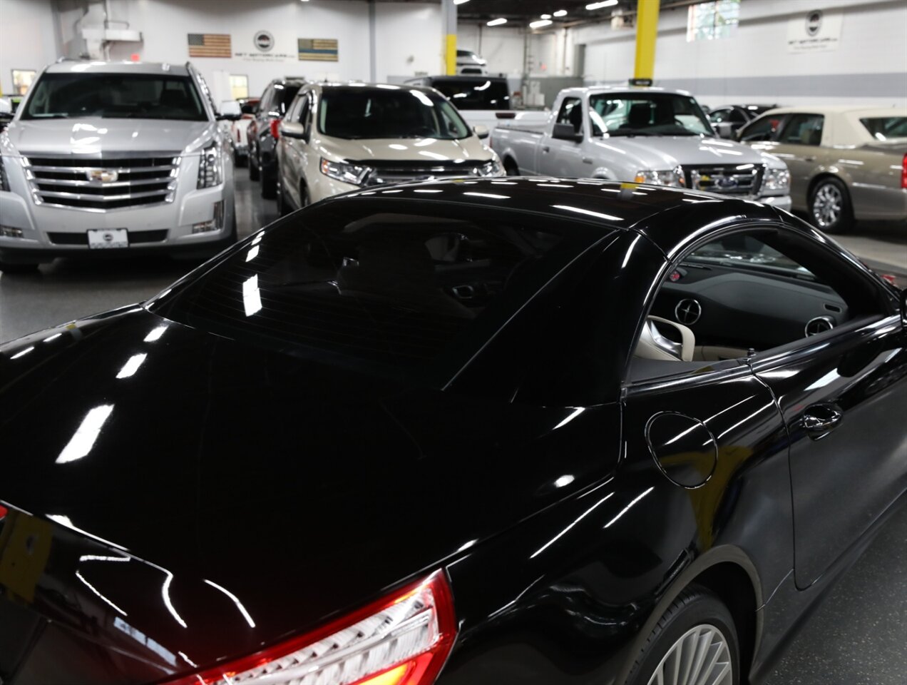 2016 Mercedes-Benz SL 550 - Photo 43 - Addison, IL 60101