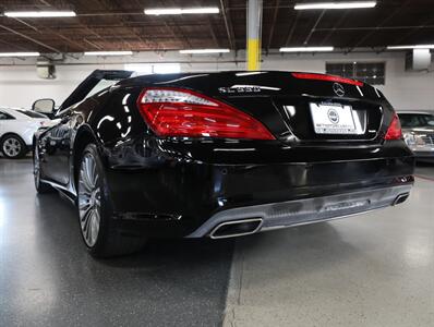 2016 Mercedes-Benz SL 550   - Photo 12 - Addison, IL 60101