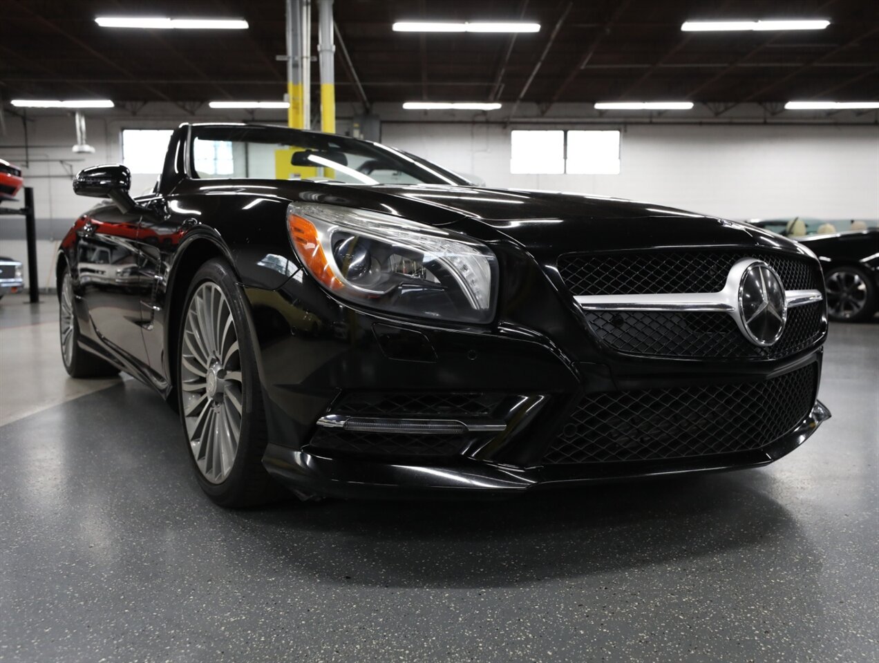 2016 Mercedes-Benz SL 550 - Photo 53 - Addison, IL 60101
