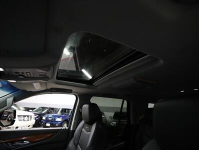 2018 Cadillac Escalade Luxury 4WD - Photo 37 - Addison, IL 60101