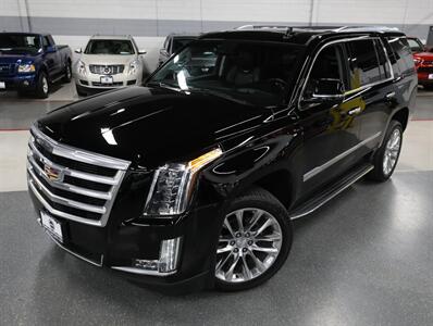 2018 Cadillac Escalade Luxury 4WD - Photo 2 - Addison, IL 60101