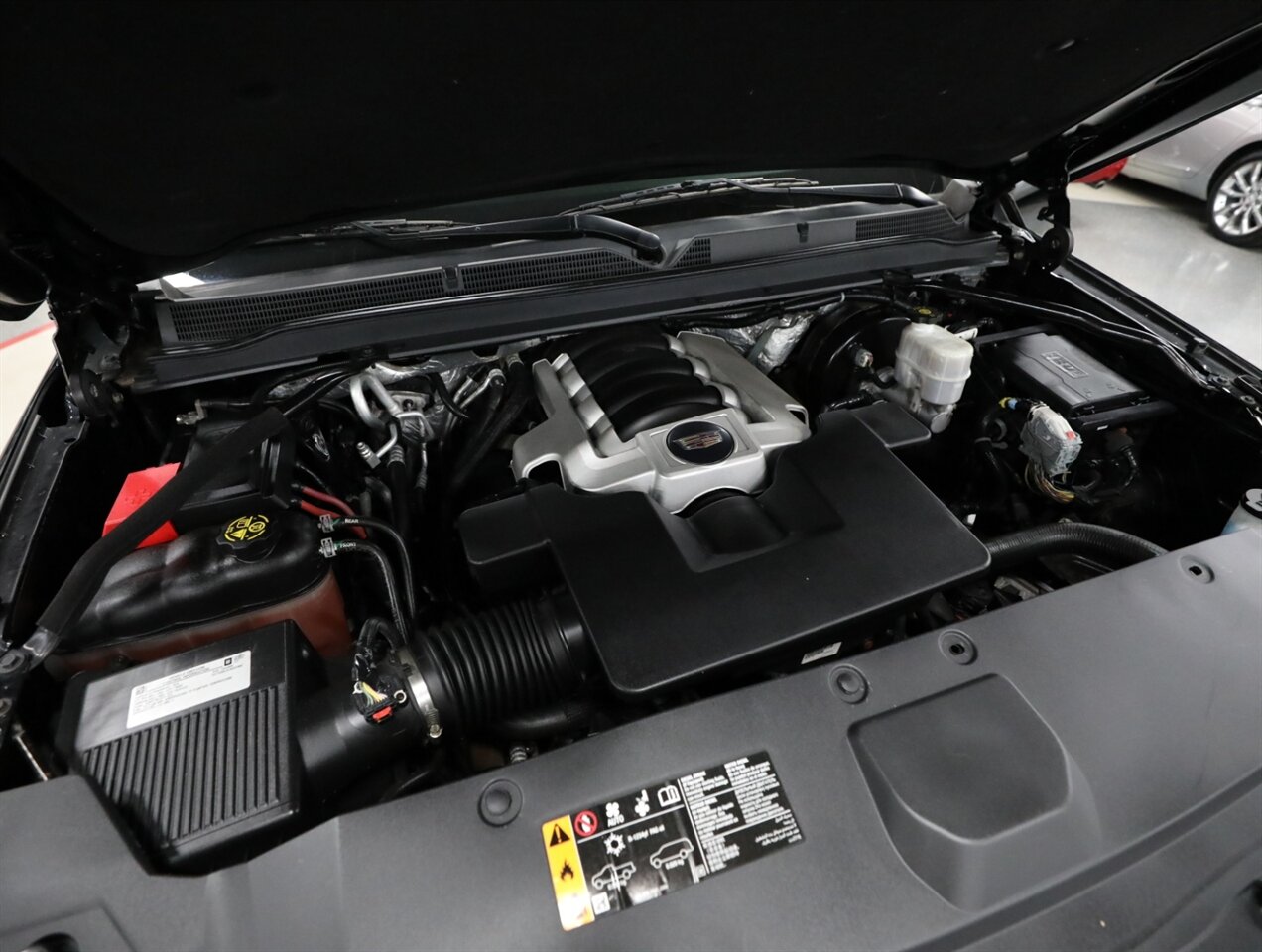 2018 Cadillac Escalade Luxury 4WD - Photo 50 - Addison, IL 60101