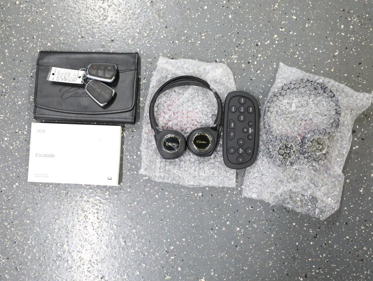 2018 Cadillac Escalade Luxury 4WD - Photo 52 - Addison, IL 60101