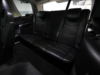2018 Cadillac Escalade Luxury 4WD - Photo 25 - Addison, IL 60101