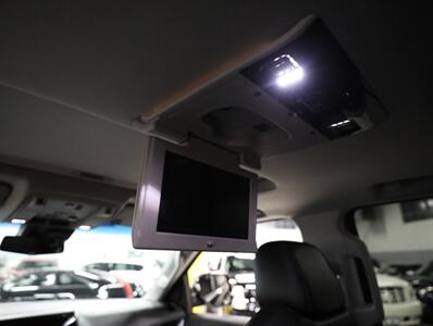 2018 Cadillac Escalade Luxury 4WD - Photo 30 - Addison, IL 60101