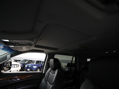 2018 Cadillac Escalade Luxury 4WD - Photo 36 - Addison, IL 60101