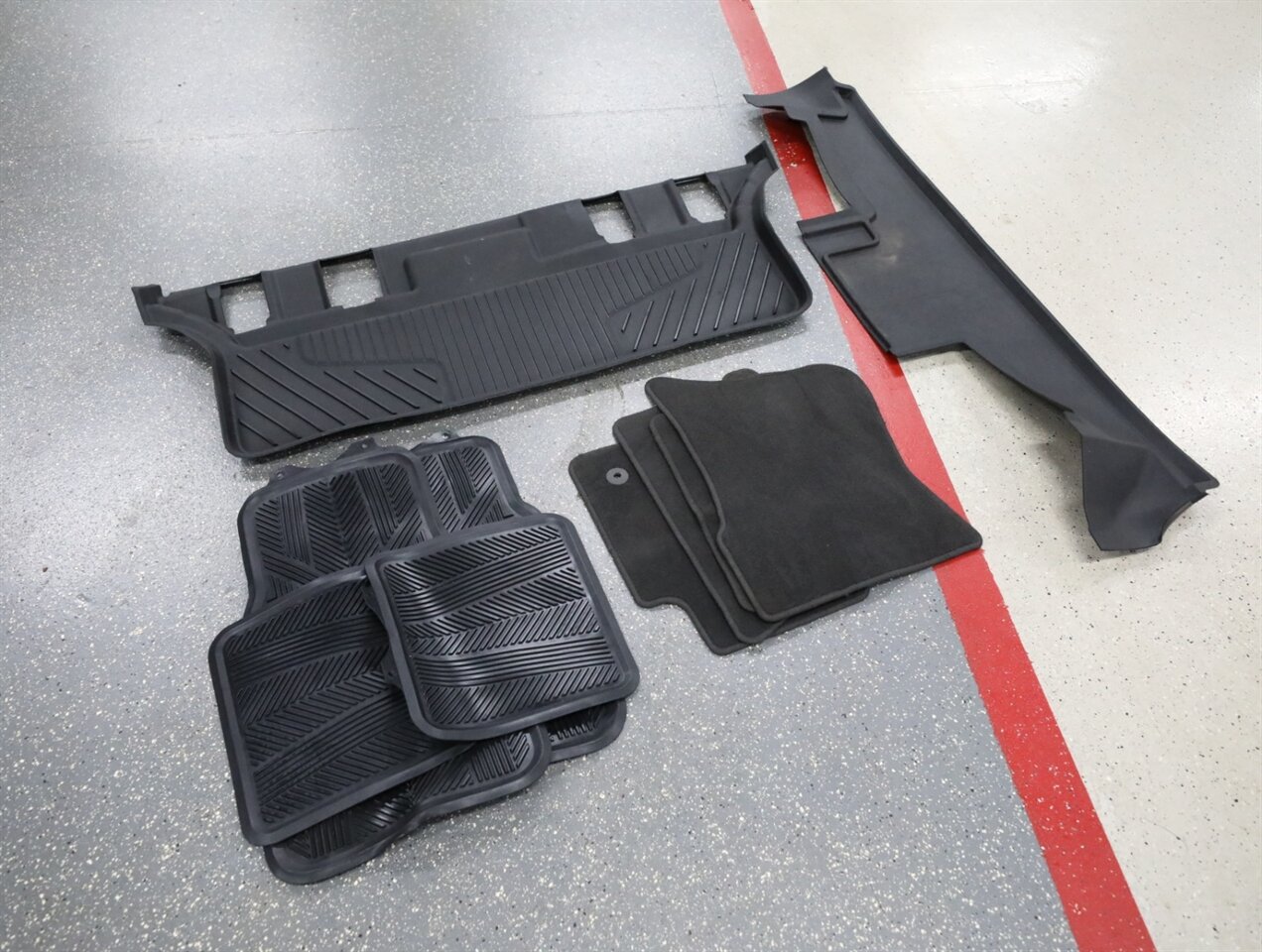 2018 Cadillac Escalade Luxury 4WD - Photo 51 - Addison, IL 60101