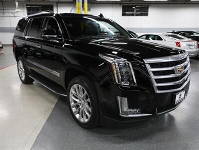 2018 Cadillac Escalade Luxury 4WD - Photo 7 - Addison, IL 60101