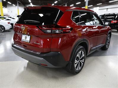 2021 Nissan Rogue SV AWD   - Photo 9 - Addison, IL 60101