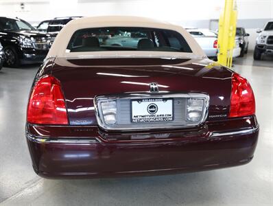 2008 Lincoln Town Car Signature Limited   - Photo 10 - Addison, IL 60101