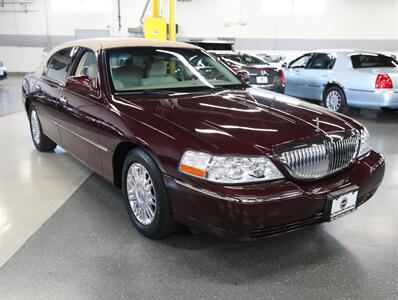 2008 Lincoln Town Car Signature Limited   - Photo 7 - Addison, IL 60101