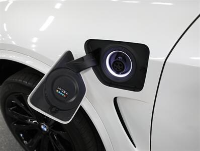 2016 BMW X5 xDrive40e - Photo 17 - Addison, IL 60101