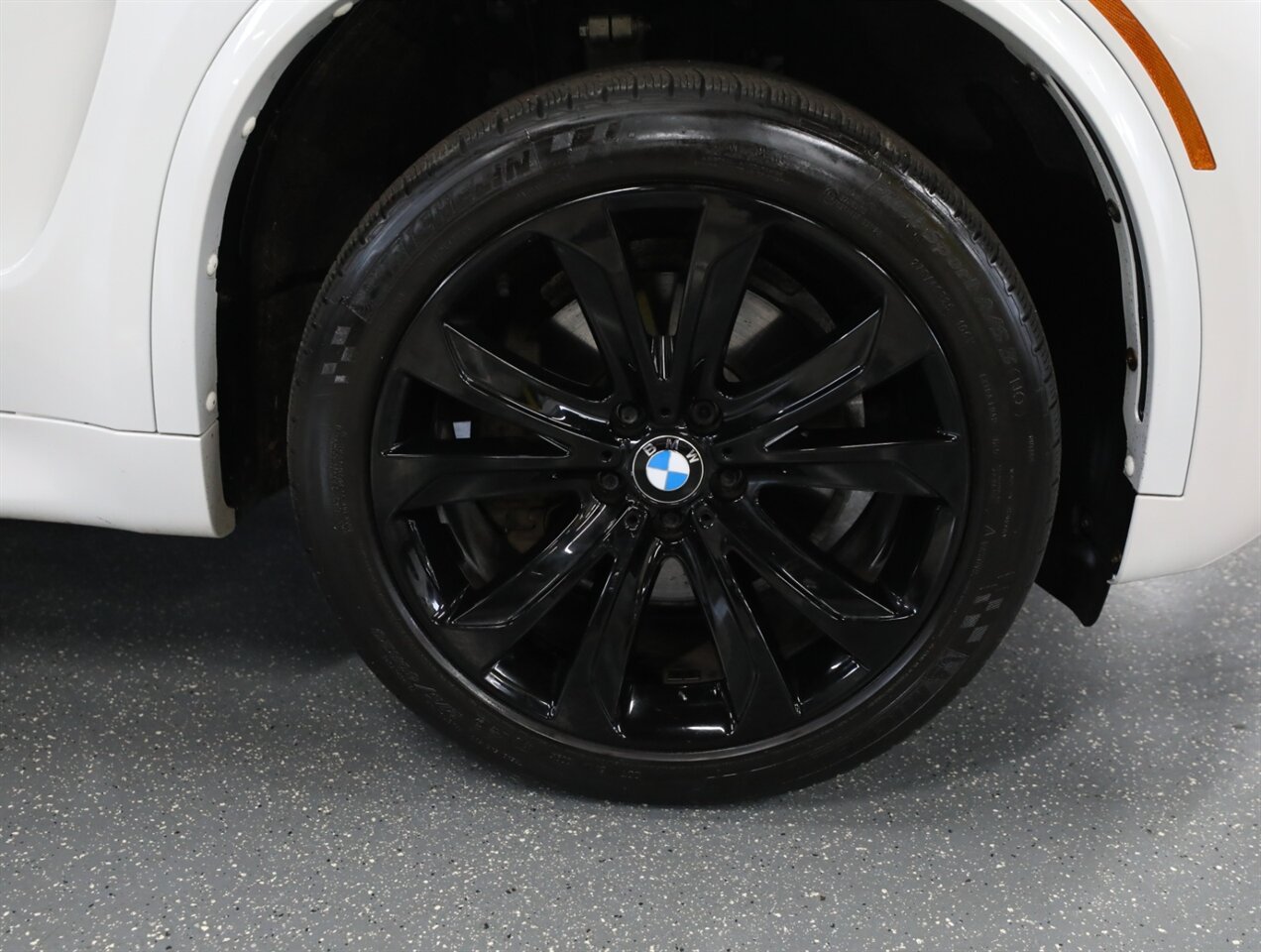 2016 BMW X5 xDrive40e - Photo 54 - Addison, IL 60101