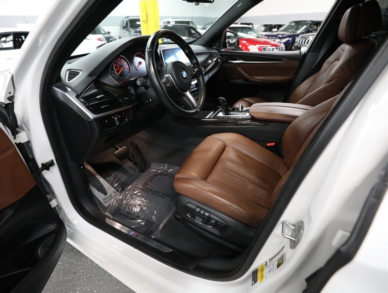 2016 BMW X5 xDrive40e - Photo 36 - Addison, IL 60101