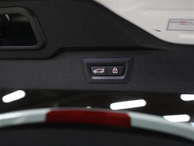 2016 BMW X5 xDrive40e - Photo 28 - Addison, IL 60101