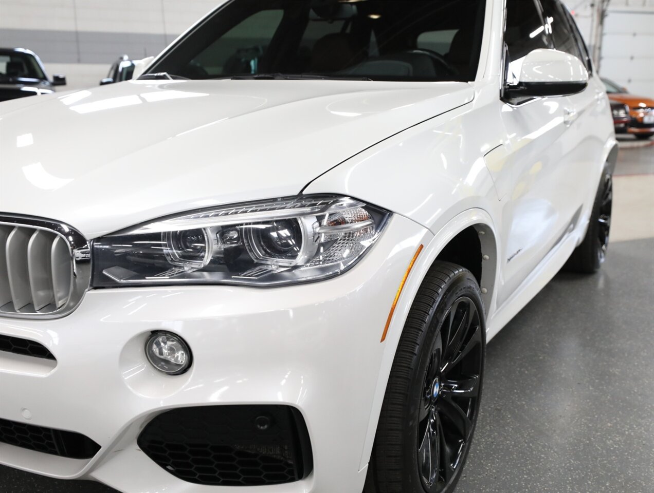 2016 BMW X5 xDrive40e - Photo 5 - Addison, IL 60101