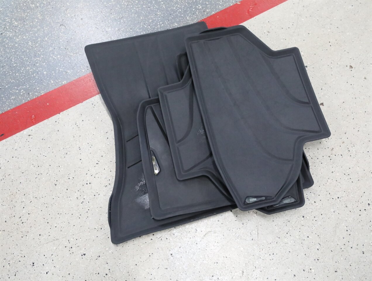 2016 BMW X5 xDrive40e - Photo 59 - Addison, IL 60101