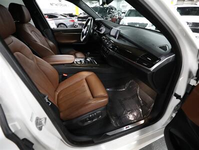 2016 BMW X5 xDrive40e - Photo 20 - Addison, IL 60101