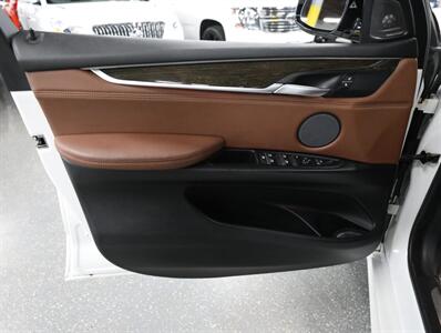 2016 BMW X5 xDrive40e - Photo 34 - Addison, IL 60101