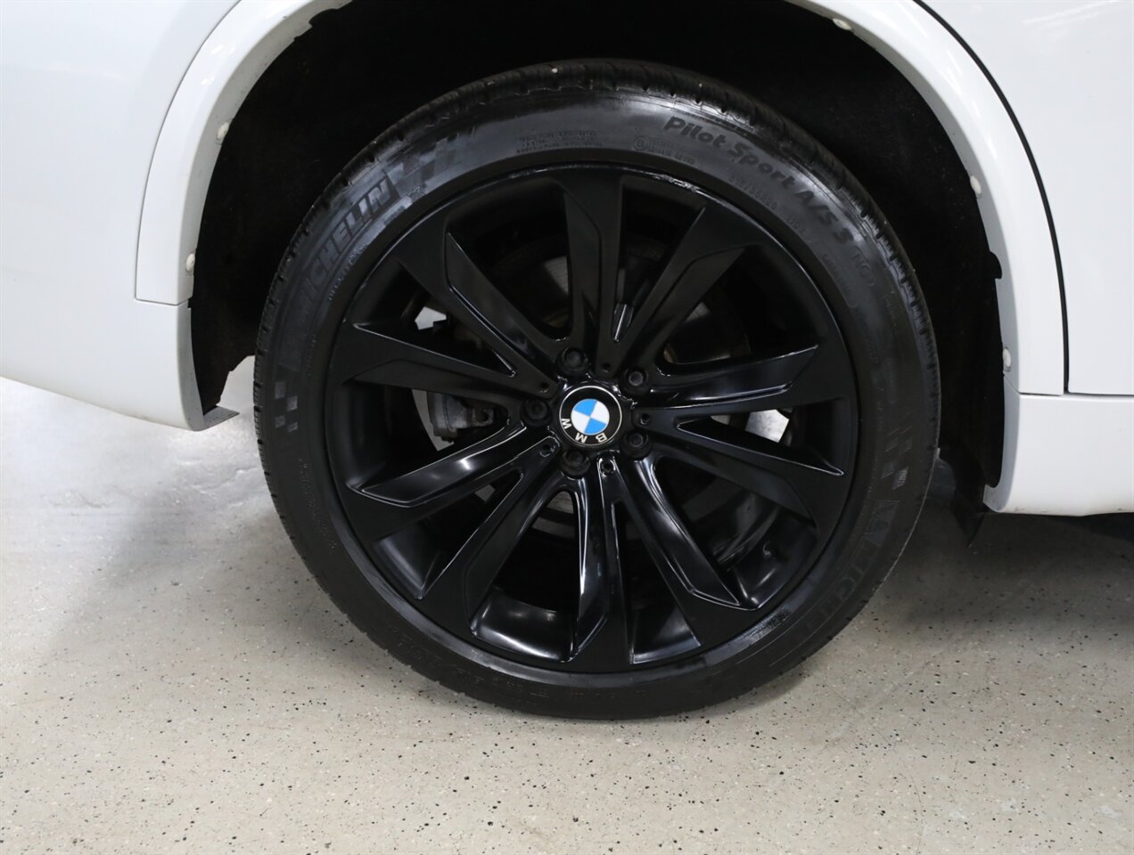 2016 BMW X5 xDrive40e - Photo 55 - Addison, IL 60101