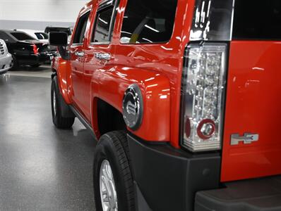 2008 Hummer H3 Alpha   - Photo 13 - Addison, IL 60101