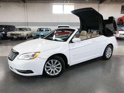2014 Chrysler 200 Touring - Photo 37 - Addison, IL 60101