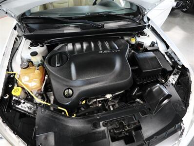 2014 Chrysler 200 Touring - Photo 44 - Addison, IL 60101