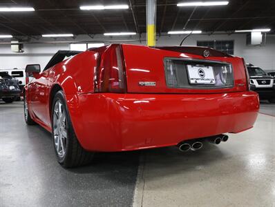 2007 Cadillac XLR Passion Red Limited Editi - Photo 14 - Addison, IL 60101