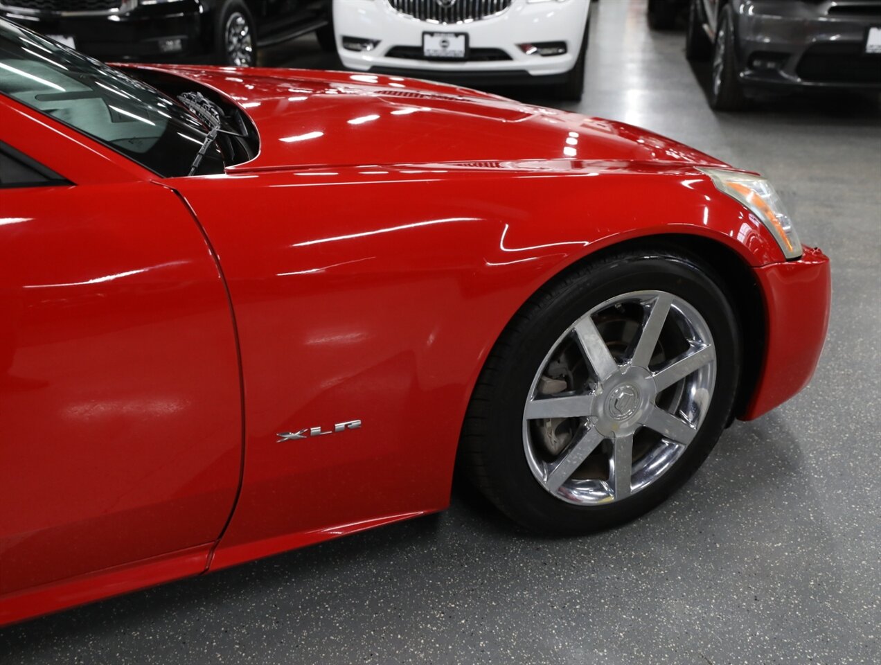 2007 Cadillac XLR Passion Red Limited Editi - Photo 8 - Addison, IL 60101