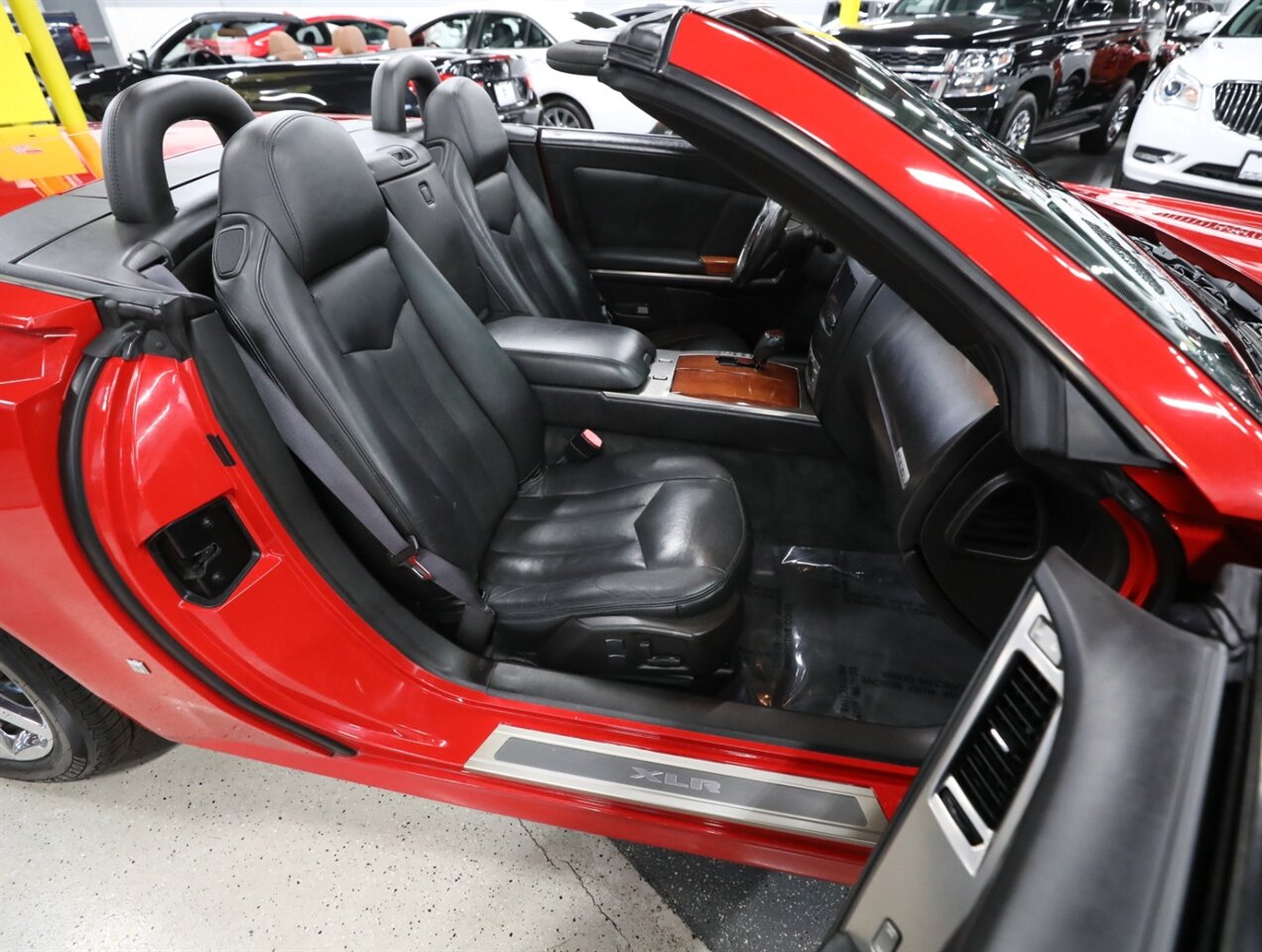 2007 Cadillac XLR Passion Red Limited Editi - Photo 21 - Addison, IL 60101