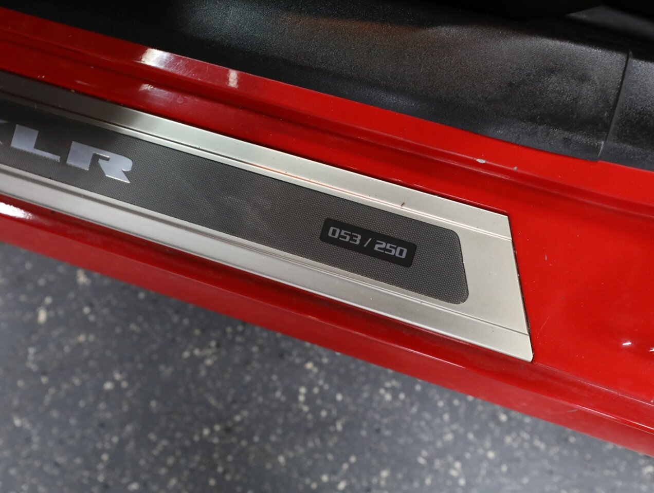 2007 Cadillac XLR Passion Red Limited Editi - Photo 28 - Addison, IL 60101