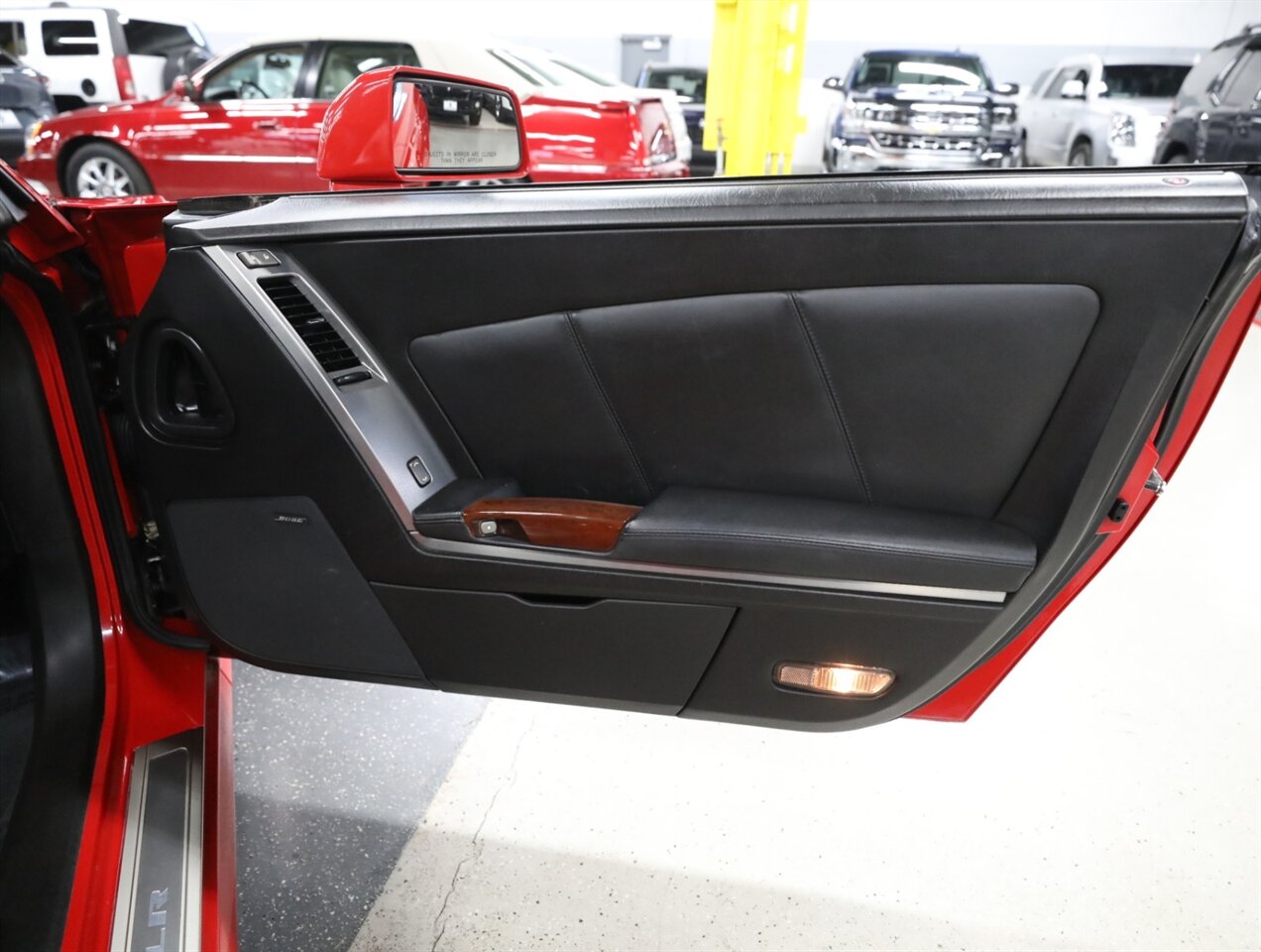 2007 Cadillac XLR Passion Red Limited Editi - Photo 19 - Addison, IL 60101