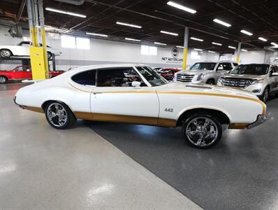 1972 Oldsmobile Cutlass 442 - Photo 17 - Addison, IL 60101