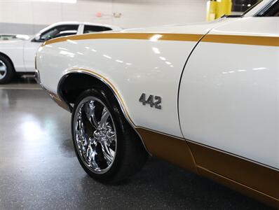 1972 Oldsmobile Cutlass 442 - Photo 33 - Addison, IL 60101