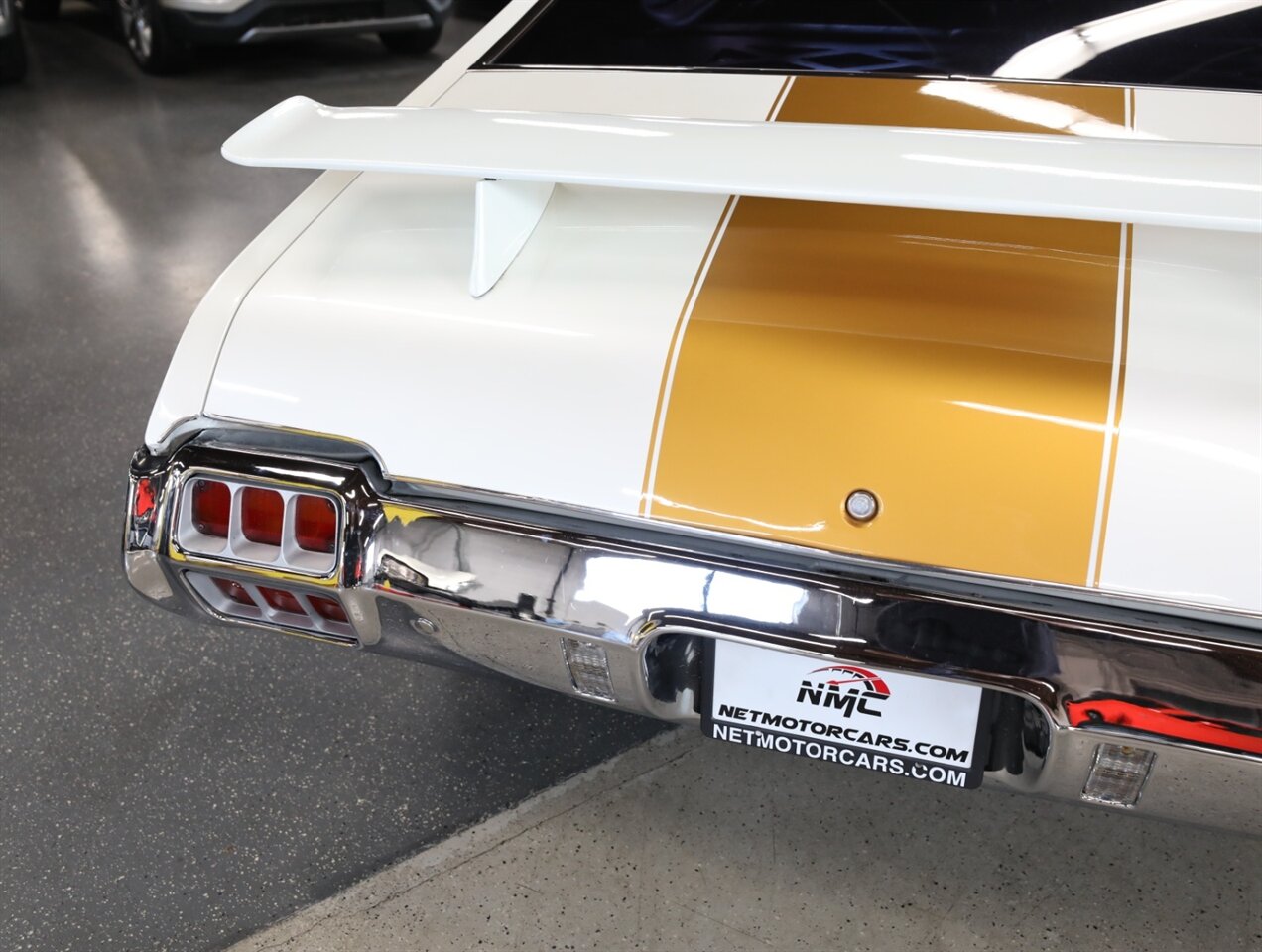 1972 Oldsmobile Cutlass 442 - Photo 24 - Addison, IL 60101