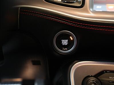 2022 Dodge Challenger R/T Scat Pack Shaker 392   - Photo 39 - Addison, IL 60101