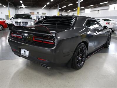 2022 Dodge Challenger R/T Scat Pack Shaker 392   - Photo 16 - Addison, IL 60101