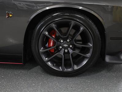 2022 Dodge Challenger R/T Scat Pack Shaker 392   - Photo 50 - Addison, IL 60101
