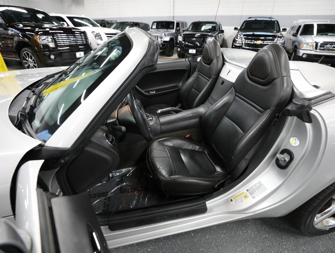 2009 Pontiac Solstice - Photo 24 - Addison, IL 60101