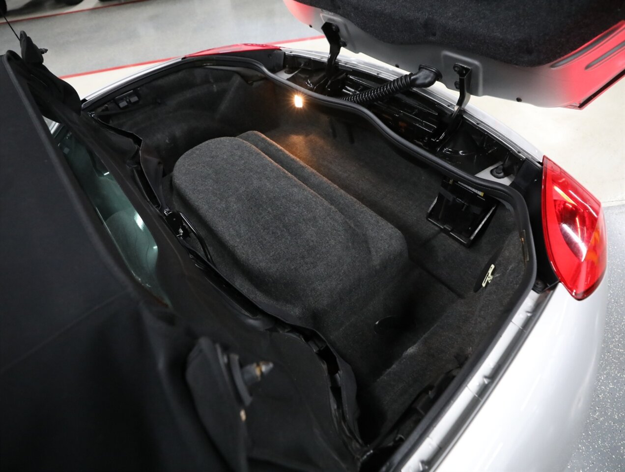 2009 Pontiac Solstice - Photo 21 - Addison, IL 60101