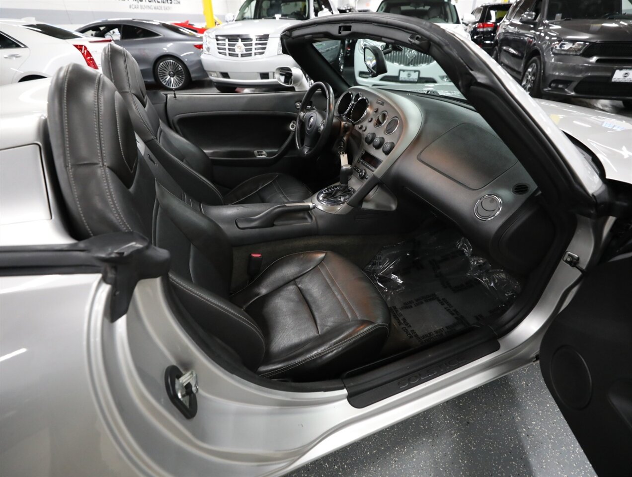 2009 Pontiac Solstice - Photo 19 - Addison, IL 60101
