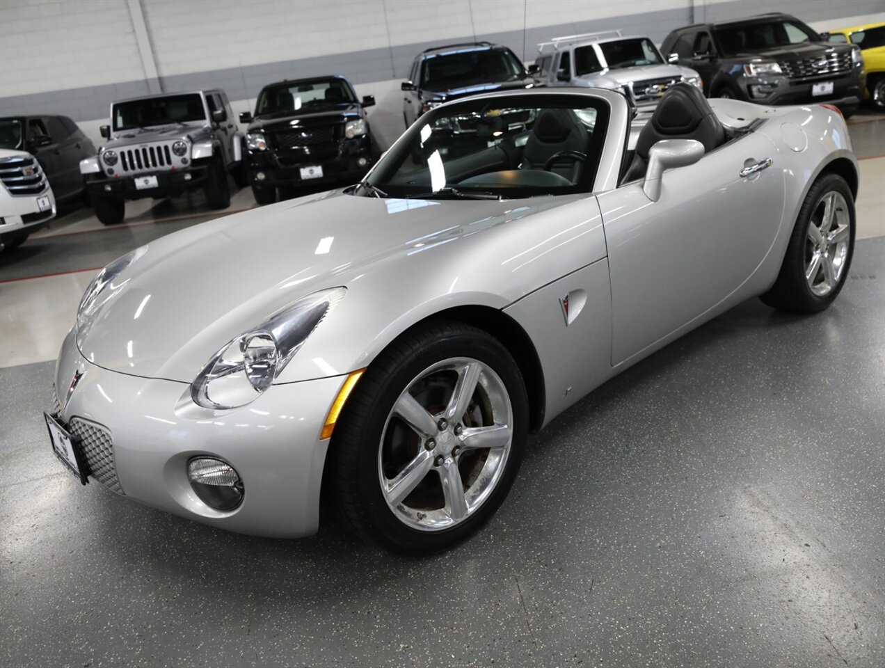 2009 Pontiac Solstice - Photo 4 - Addison, IL 60101