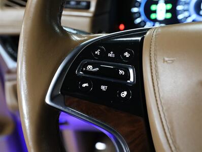 2016 Cadillac Escalade Platinum 4WD - Photo 44 - Addison, IL 60101