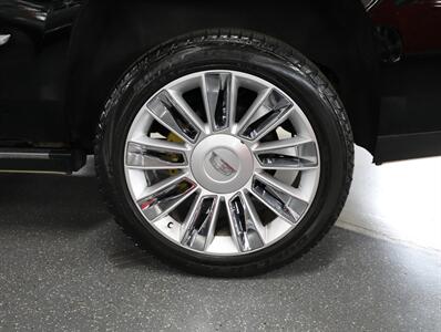 2016 Cadillac Escalade Platinum 4WD - Photo 50 - Addison, IL 60101