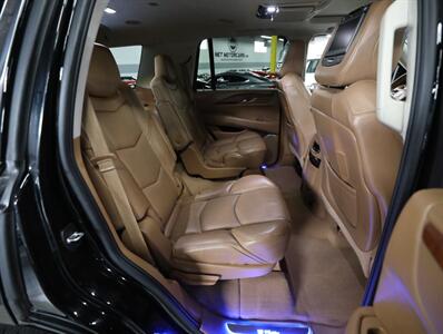 2016 Cadillac Escalade Platinum 4WD - Photo 20 - Addison, IL 60101