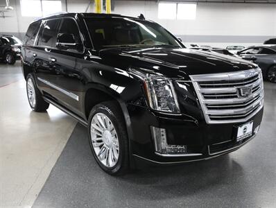 2016 Cadillac Escalade Platinum 4WD - Photo 7 - Addison, IL 60101