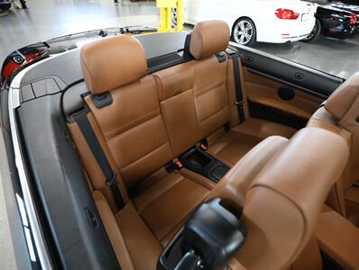 2011 BMW 3 Series 328i Convertible - Photo 19 - Addison, IL 60101